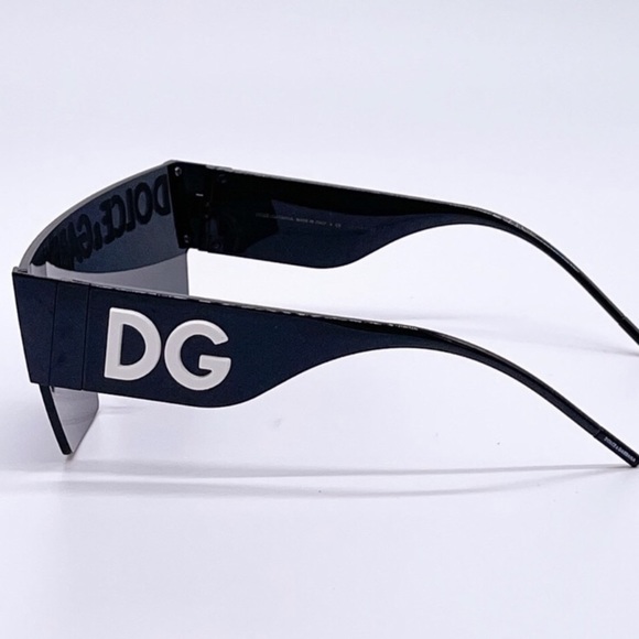 Dolce & GABBANA DG2233 Oversized Sunglasses NWOT main image 8